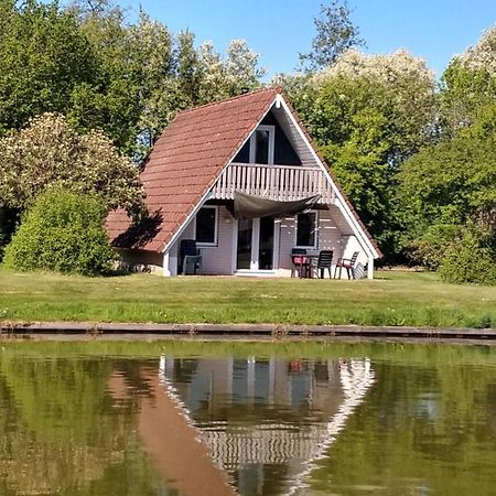 De Gouwe, 158 - Aan Visvijver, De Beste Visstek Gramsbergen Экстерьер фото