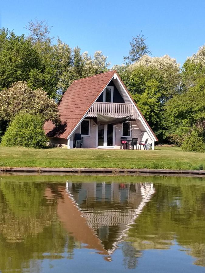 De Gouwe, 158 - Aan Visvijver, De Beste Visstek Gramsbergen Экстерьер фото